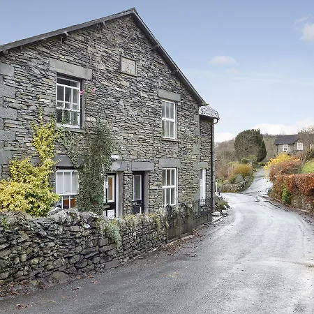Dell Holiday home